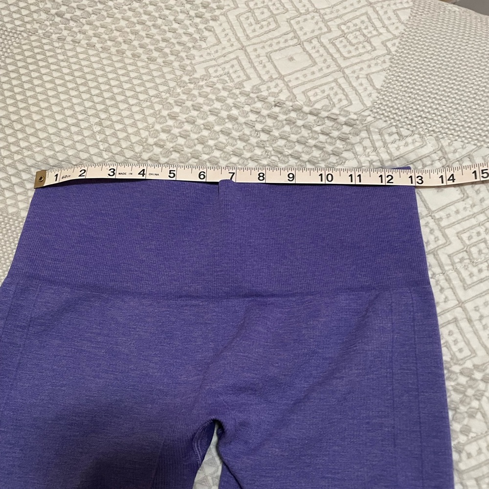 Lululemon In the Flow Crop Leggings Size 6 - Picture 3 of 5